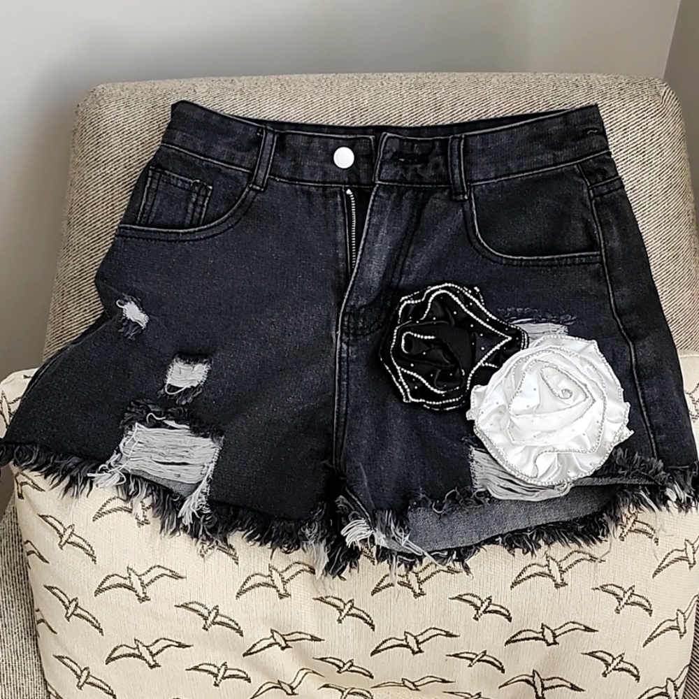 Flower Jean Shorts!
